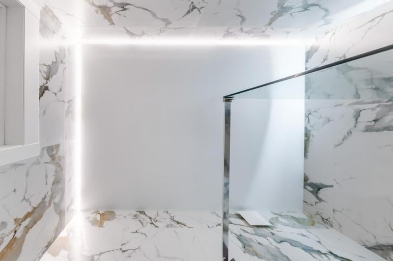 Le plafond tendu pour les professionnels de l'&eacute;v&eacute;nementiel et de l'h&ocirc;tellerie